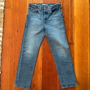 Levi's Wedgie Straight Jeans